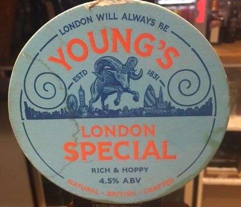 Not special at all, no-one had ordered a pint of the ‘rich & hoppy’ 4.5% offering from Young’s and the taster I was served wasn’t good at all