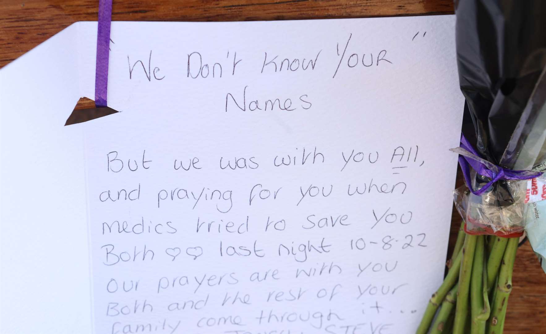 A tribute left at the scene from a good Samaritan who tried to help. Picture: UKNIP