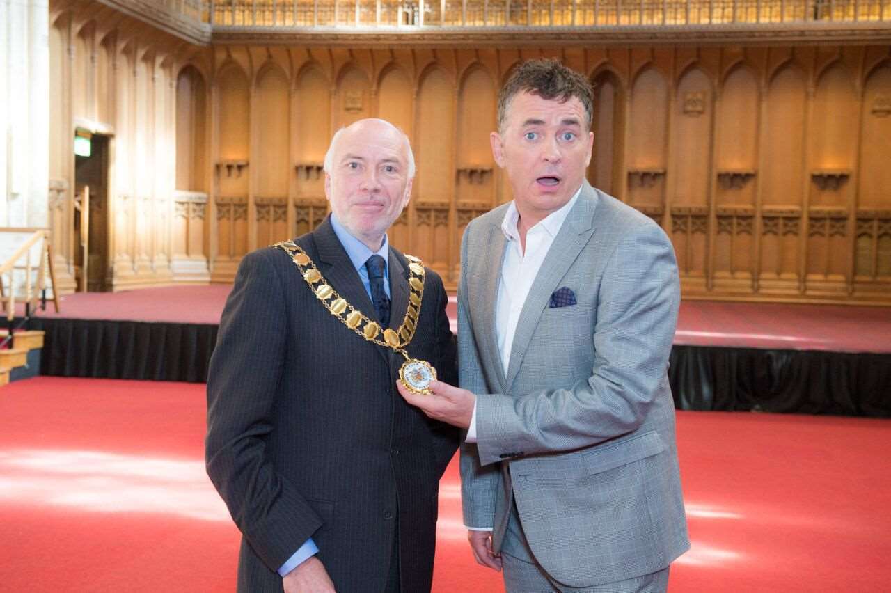 Shane Richie and Mayor of Dartford Cllr Ian Armitt.