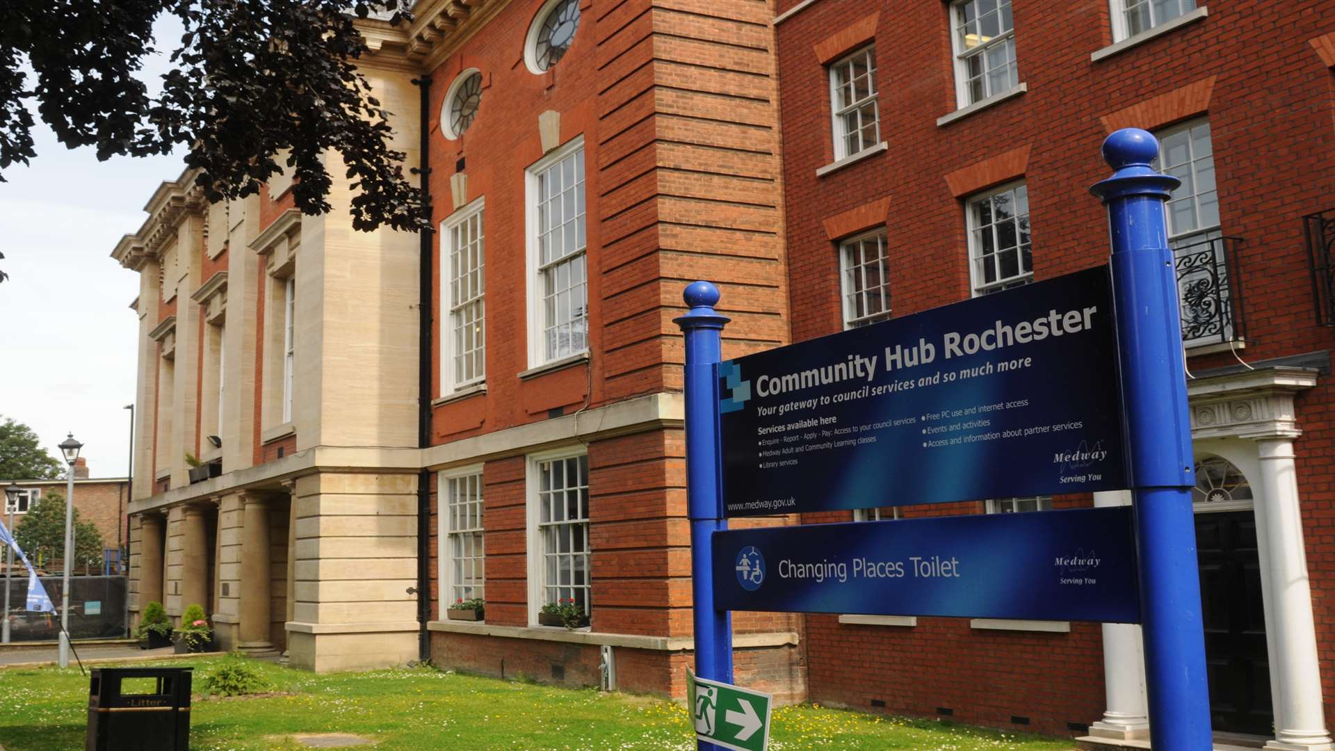 Rochester, like all Medway Community Hubs, will be closed for six days over Christmas.