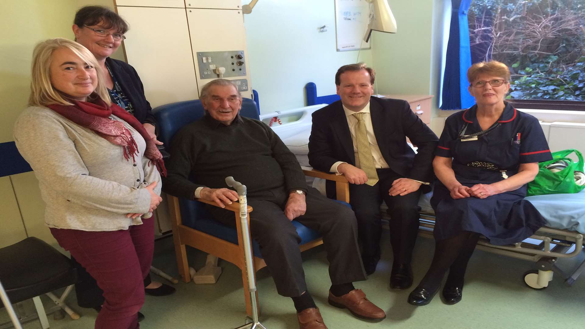 MP Charlie Elphicke with the team at Deal Hospital