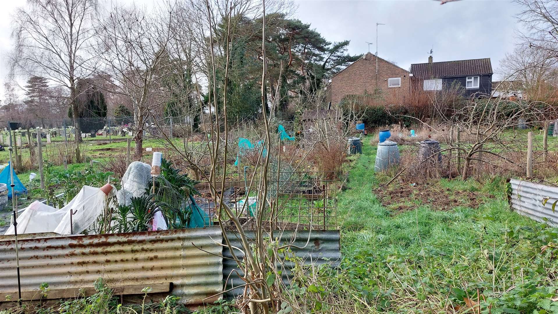 Allotment holders in Kennington have hit out at tariff rises