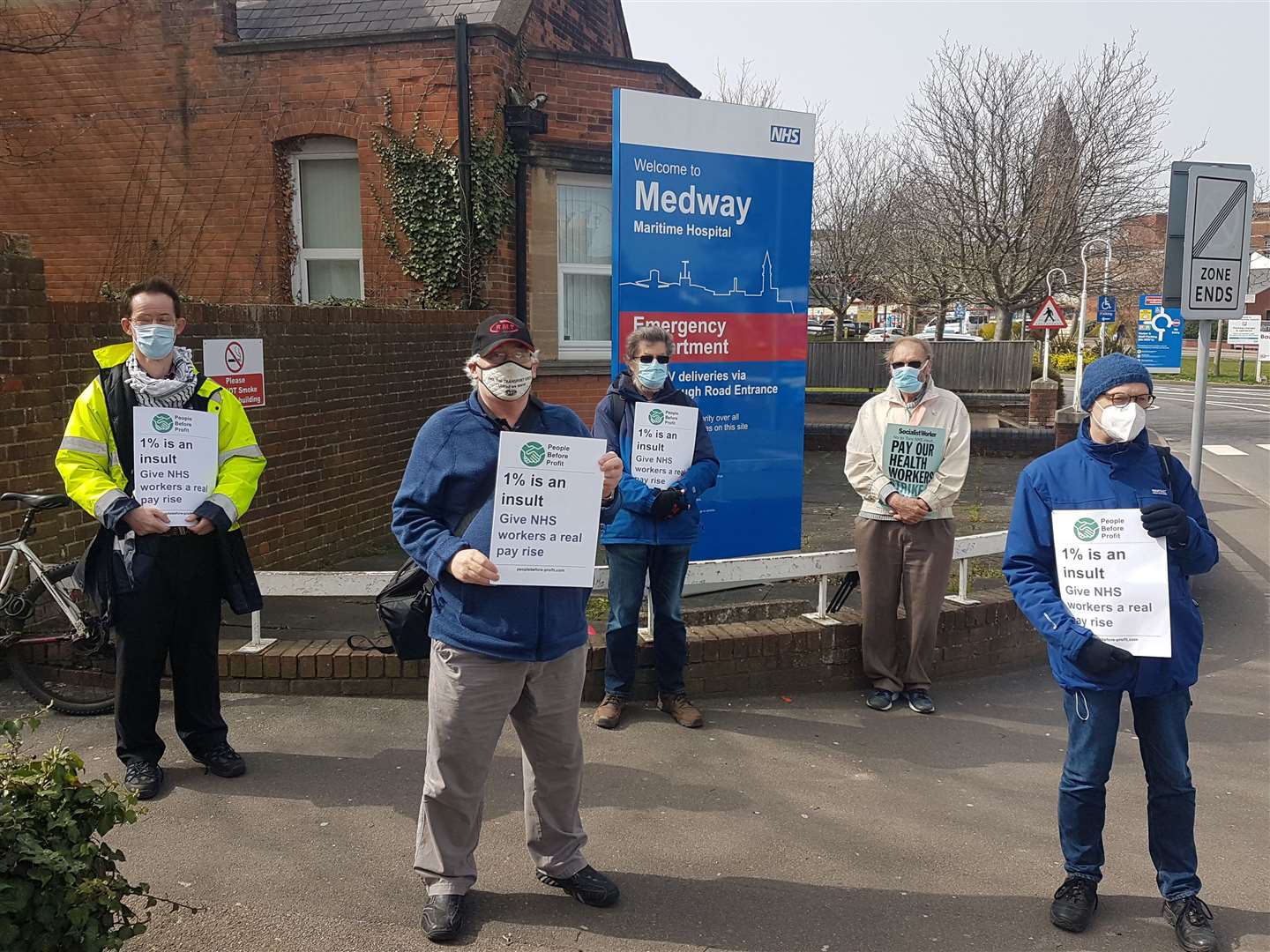 NHS workers protesting at Medway Maritime Hospital
