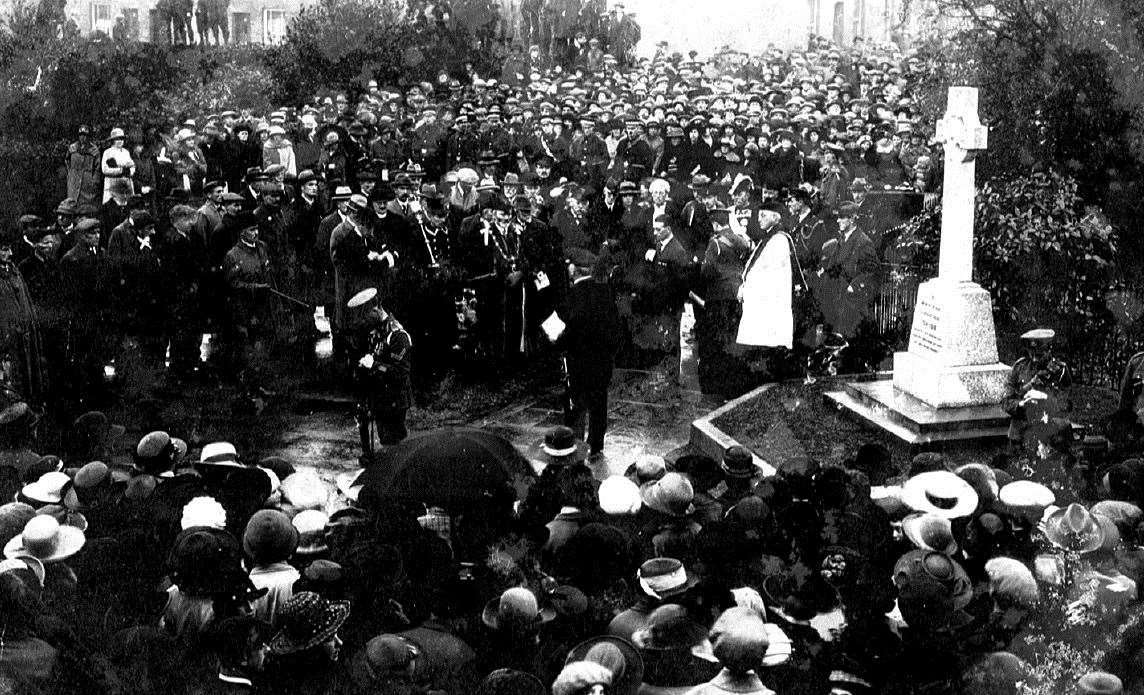 The unveiling of the Faversham war memorial in 1922