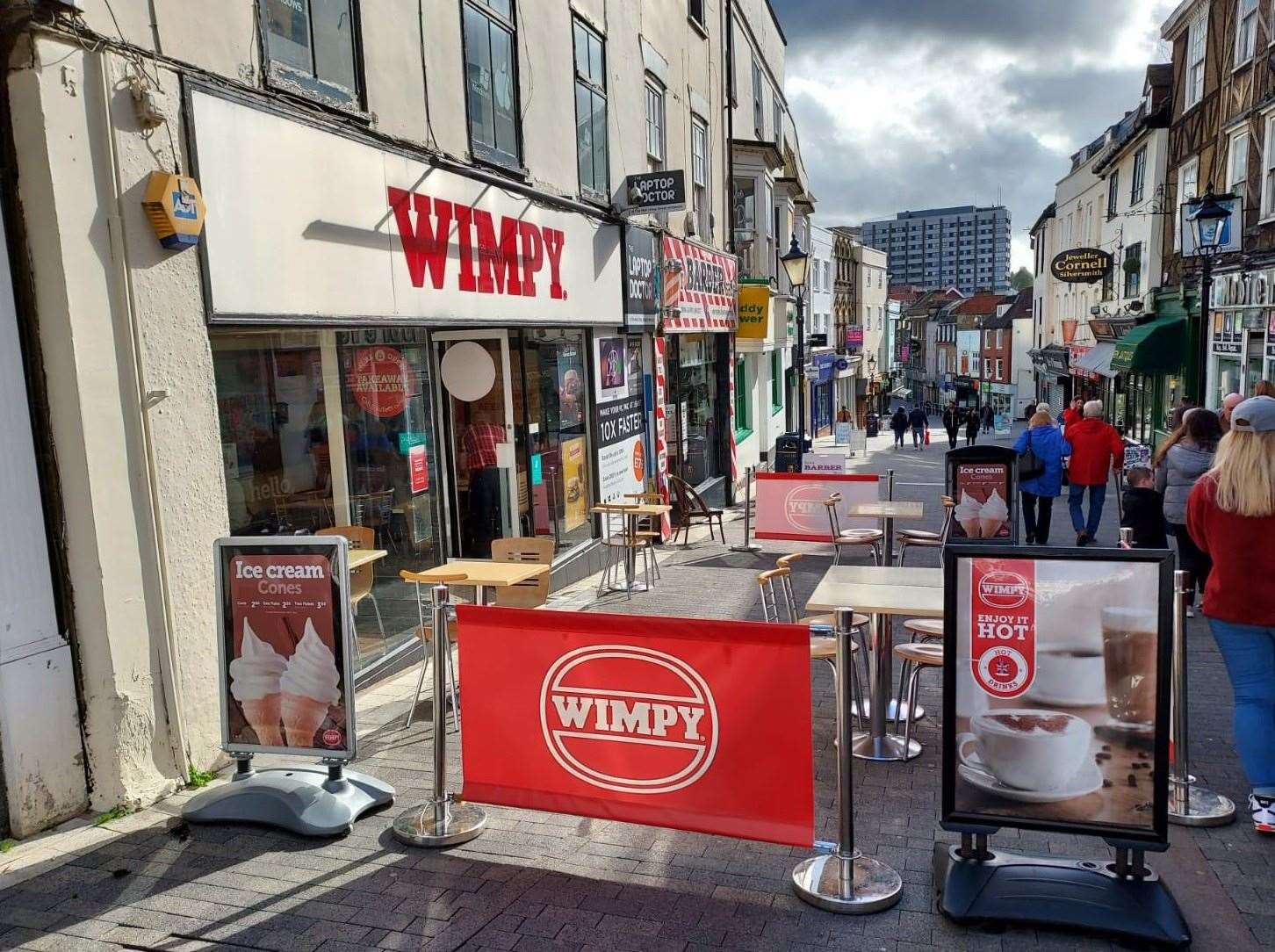 A remarkable 10% of all Wimpy restaurants are in Kent, don't you know