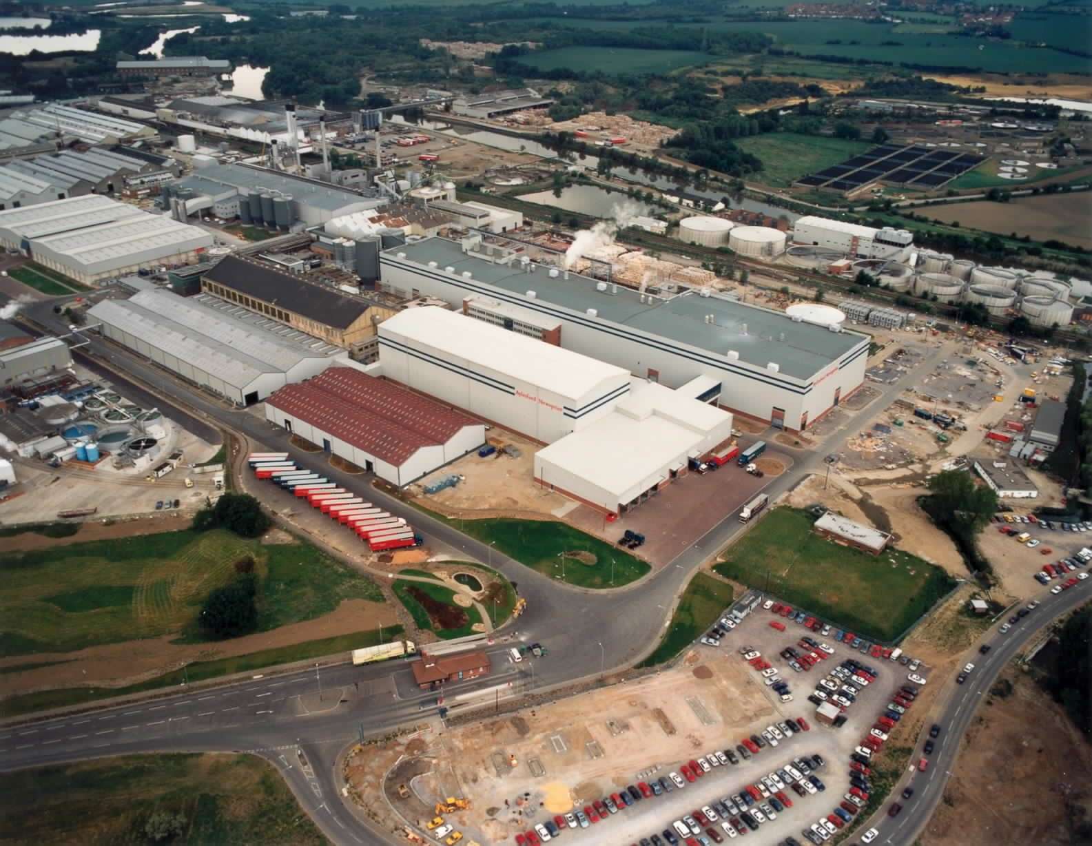 An aerial view of Aylesford Newsprint in 1995