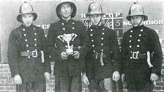 Malcolm Cowie aged 18 - second from the right (4764036)