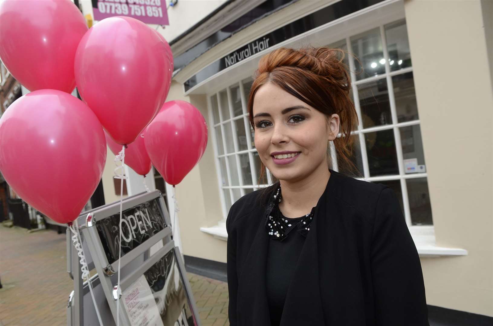 Teenager Chelsea Ford opened Nat'ural Hair in 2013 in memory of her boss and friend