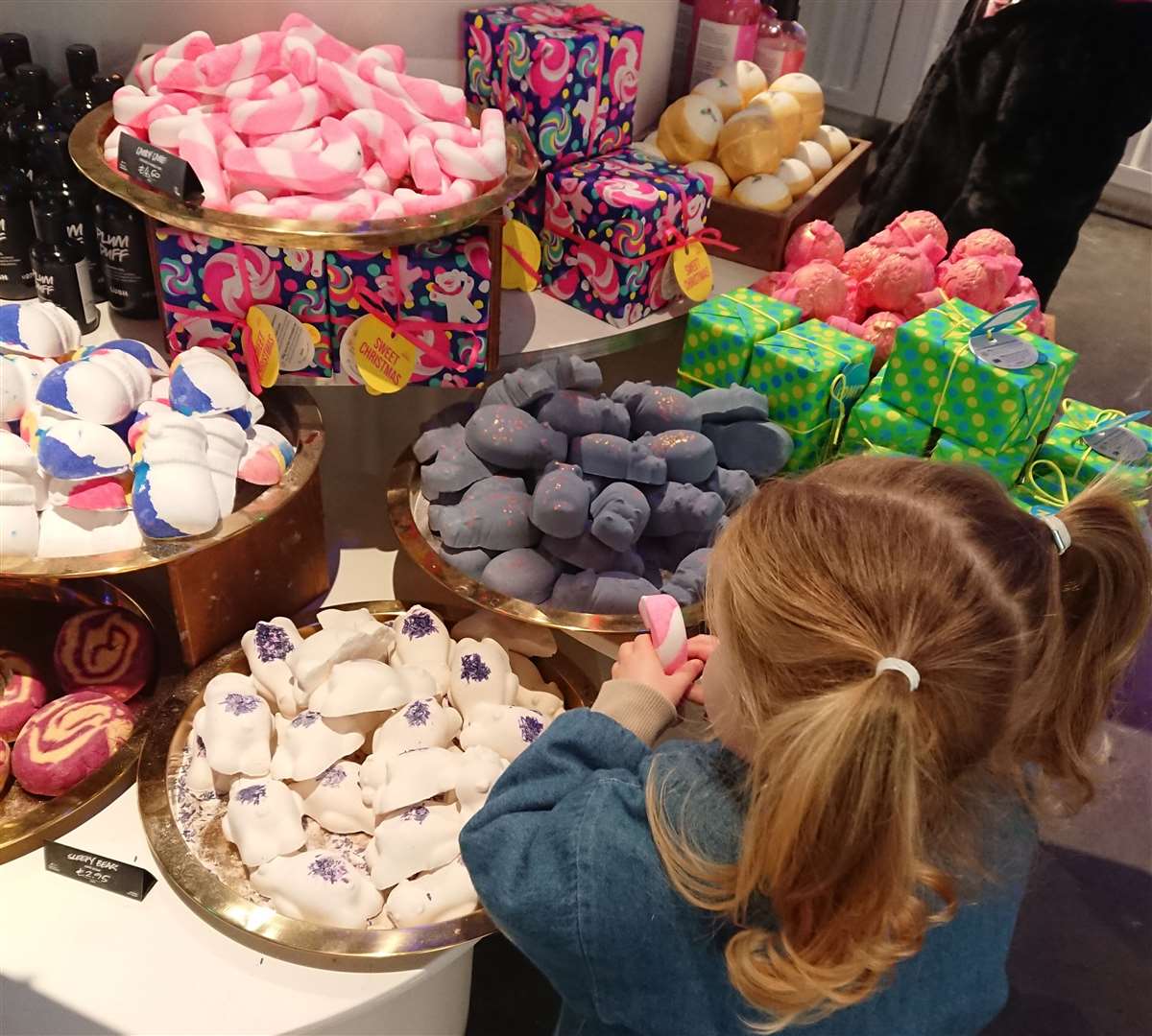 My daughter tried to get her hands on every bath bomb in the Oxford Street Lush store