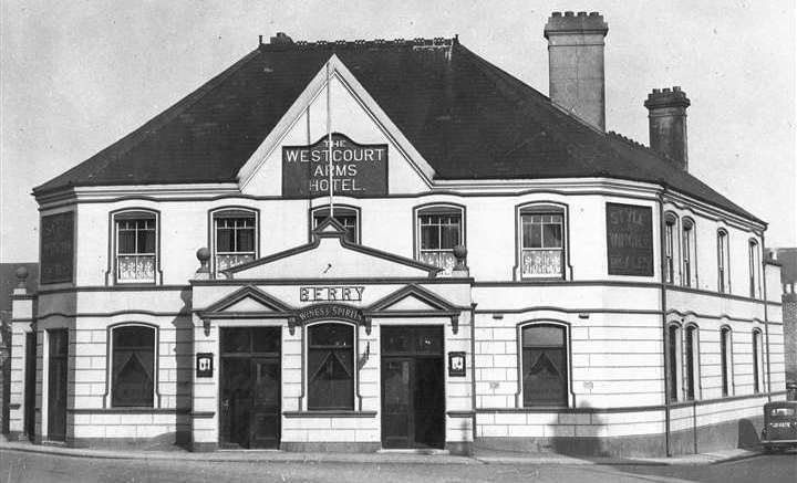 The Westcourt Arms in 1932