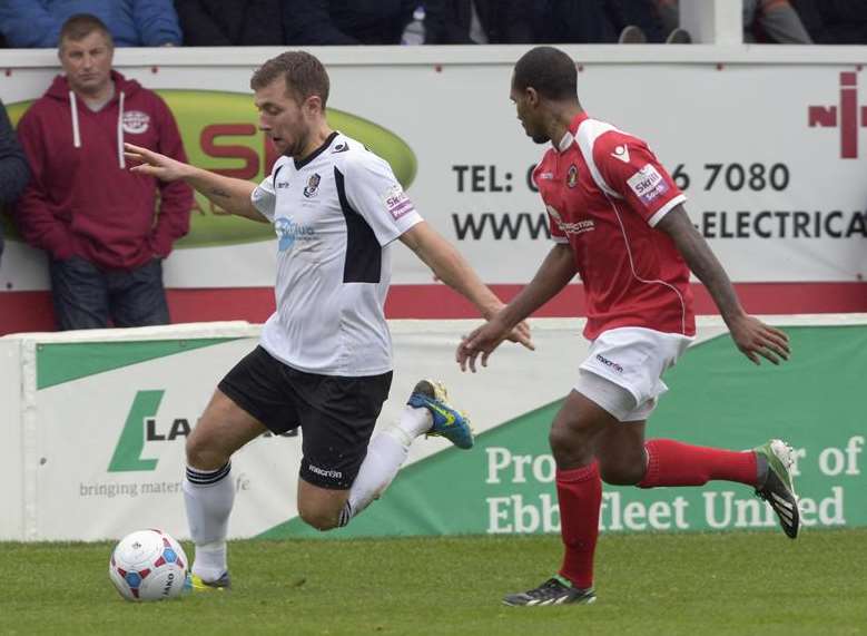Local rivals Dartford and Ebbsfleet will play each other in the new Regional Development Playing Programme