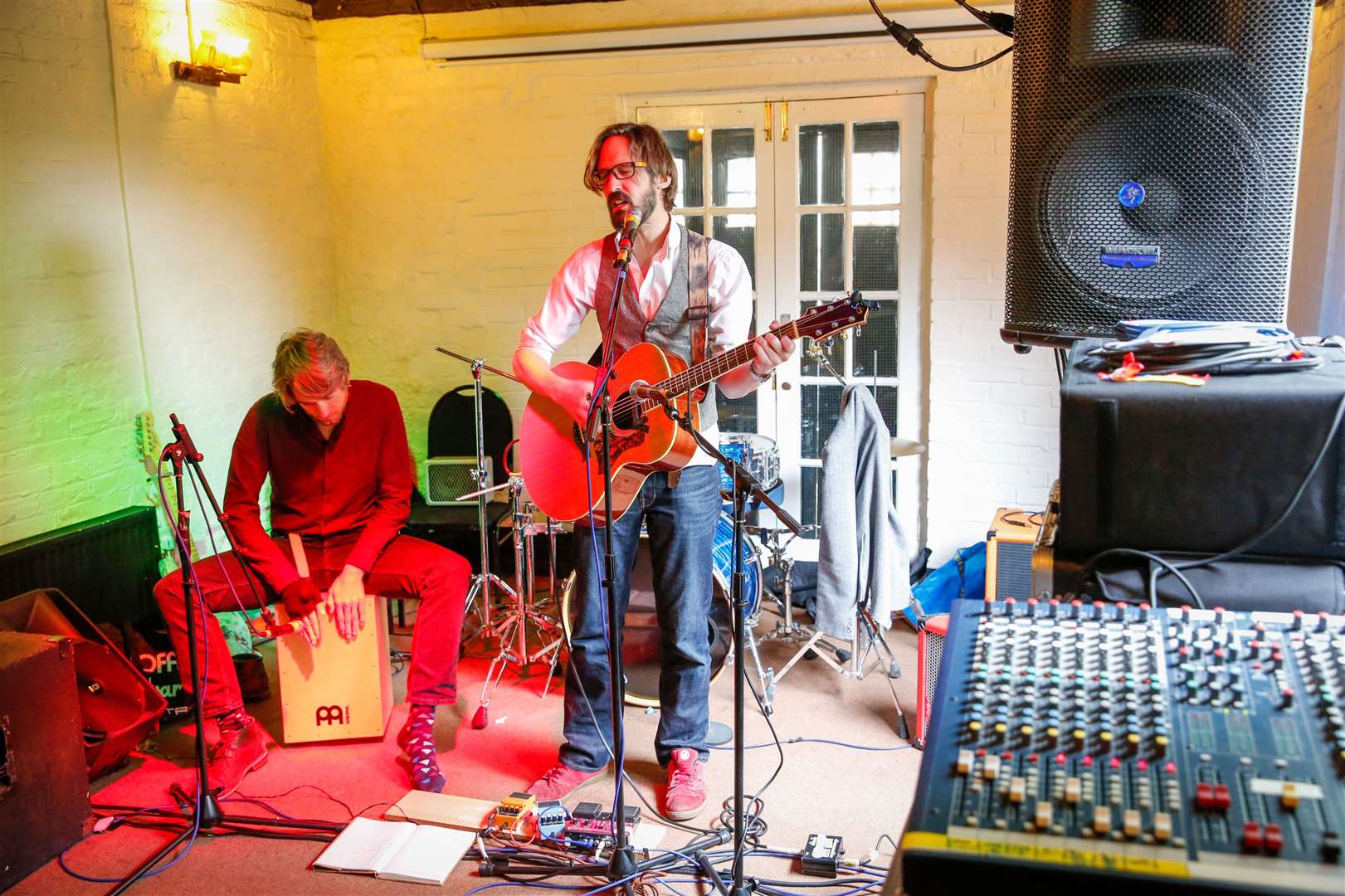 Thomas D Palmer and Chris Broad playing at the Style and Winch at last year's fringe