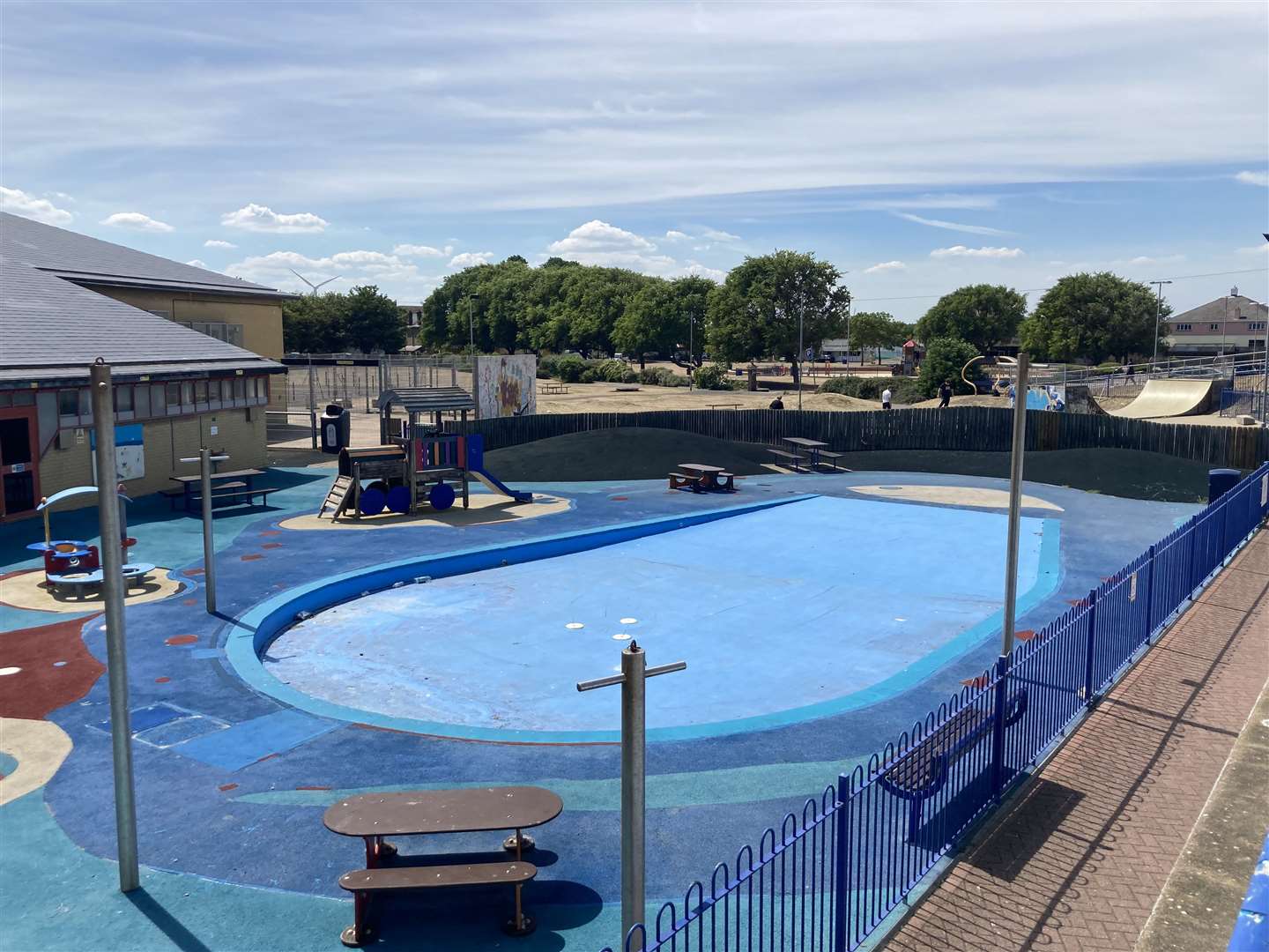 Sheerness paddling pool closed again this time because of a national shortage of chlorine and then no power