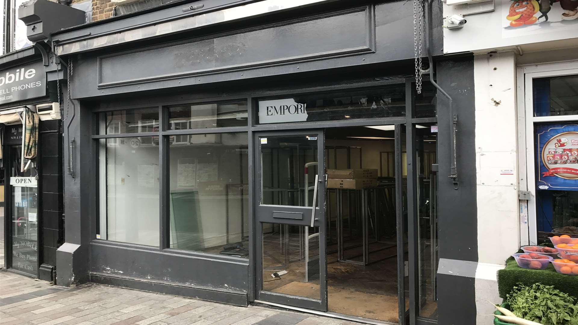 Zee & Co in Maidstone High Street has closed down