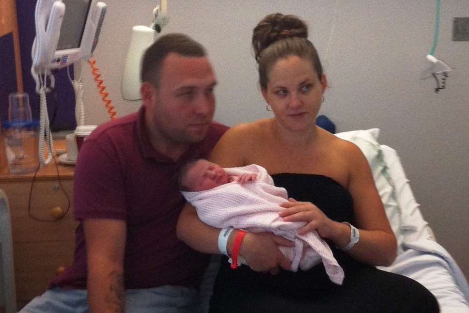Baby Jessica Willis with dad Craig and mum Zoe