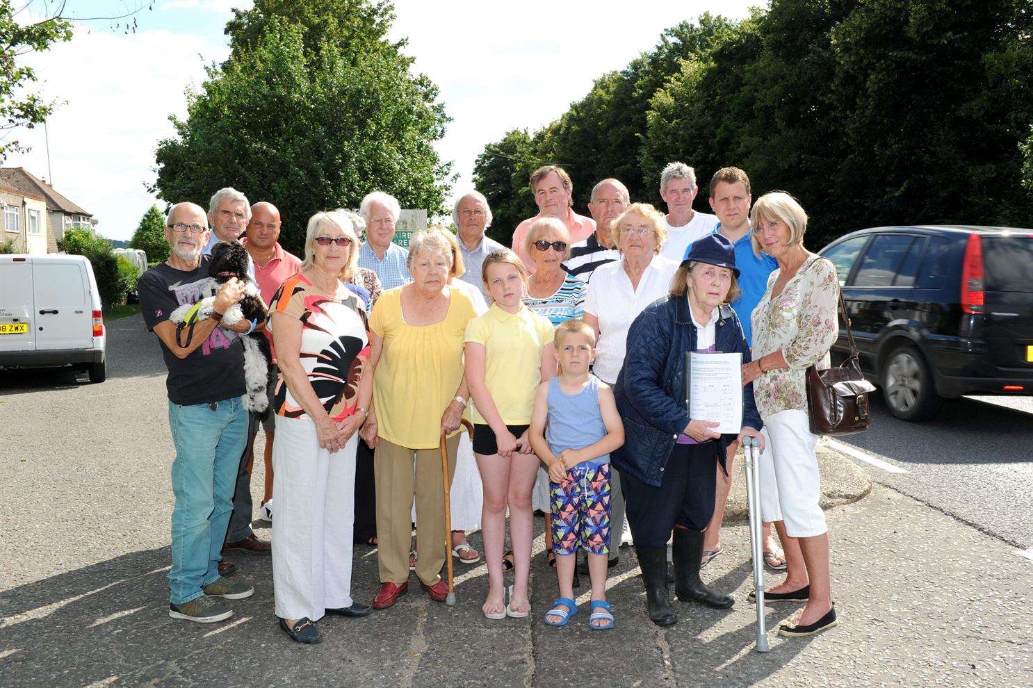 Residents road petition for lower speed limit at Dartford Road.