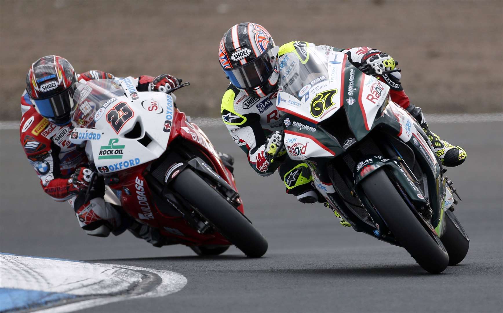 Shane Byrne (right) racing in 2014 (Danny Lawson/PA)