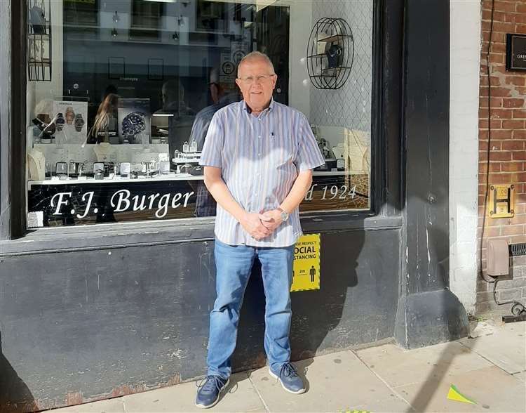 Alan Cumming, the owner of FJ Burger, the jewellers