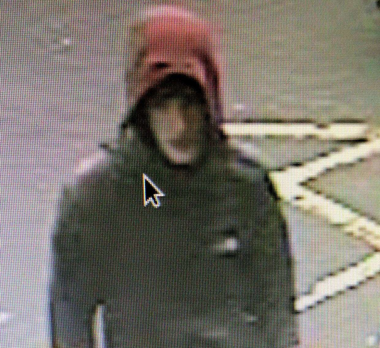 Do you recognise this man? (7592311)