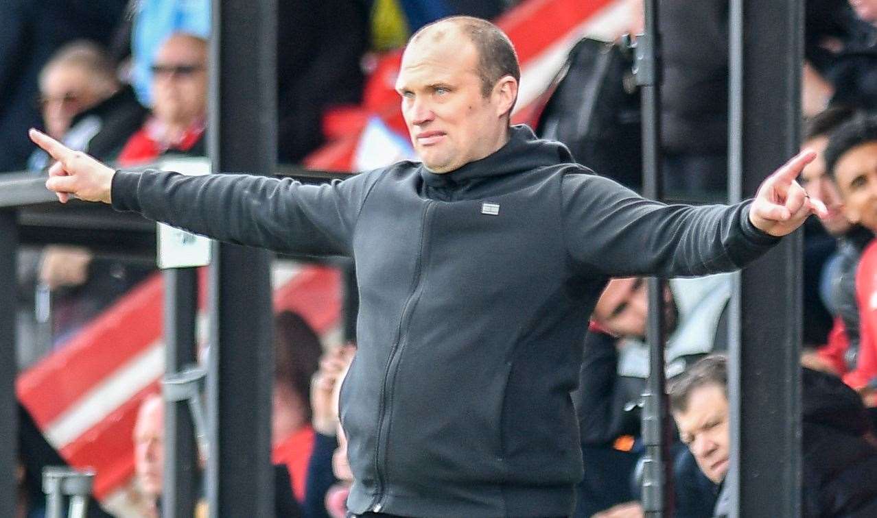 Welling United manager Warren Feeney Picture: Dave Budden