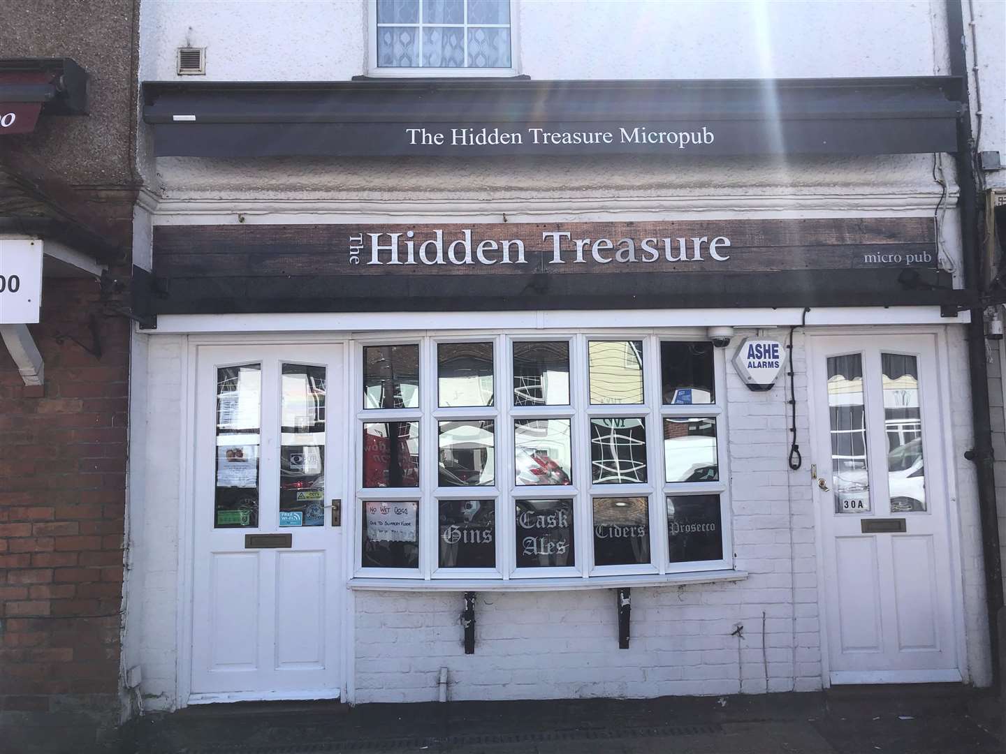 The Hidden Treasure Micropub opened in Dymchurch high street in 2019