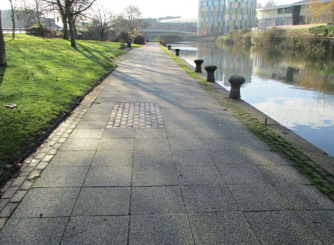 The towpath before the works. Picture: Jackson Civil Engineering