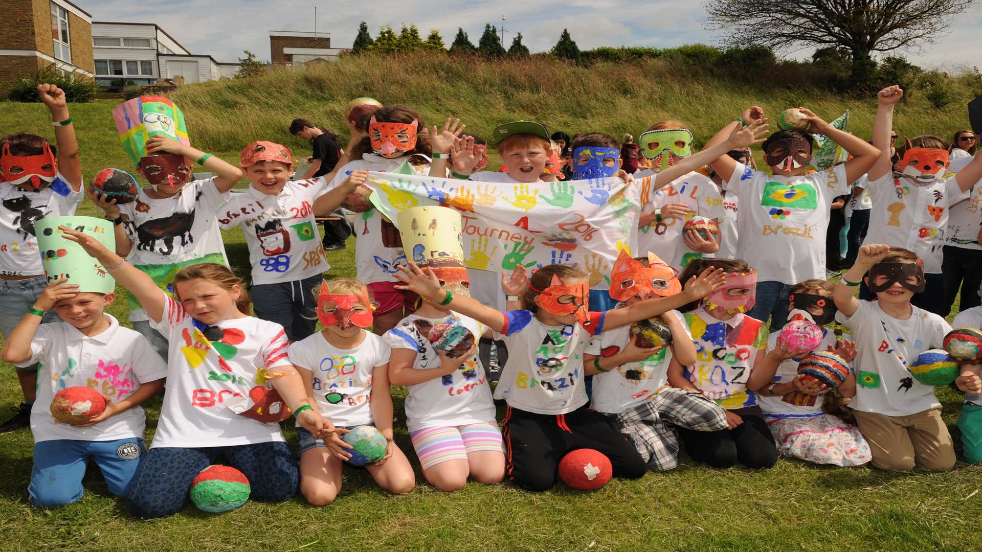 Saxon Way Primary Schools pupils celebrating at their carnival