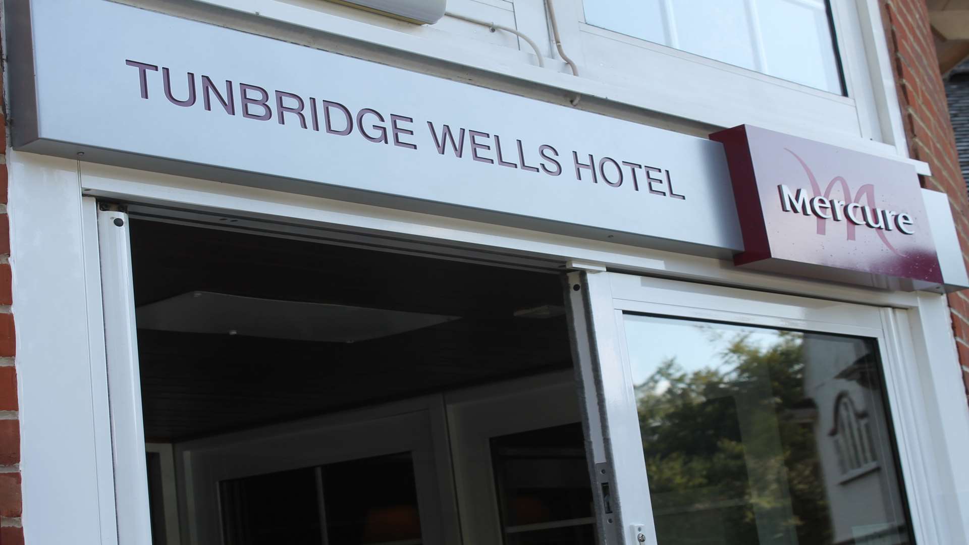The robbery happened at the Mercure Tunbridge Wells Hotel