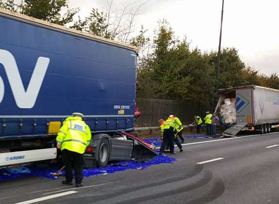 Two lorries collided on the M20. Picture: Chris Brereton