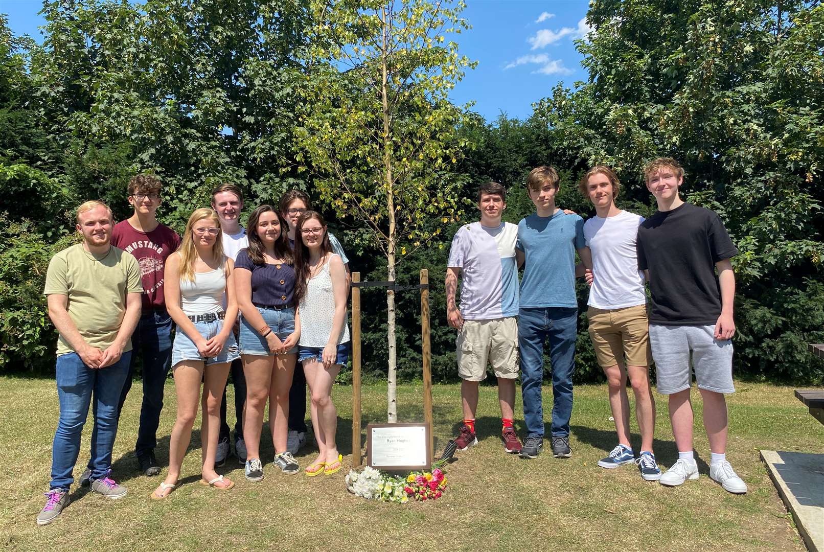 Former Oakwood Park students have raised money for a tree and plaque tribute