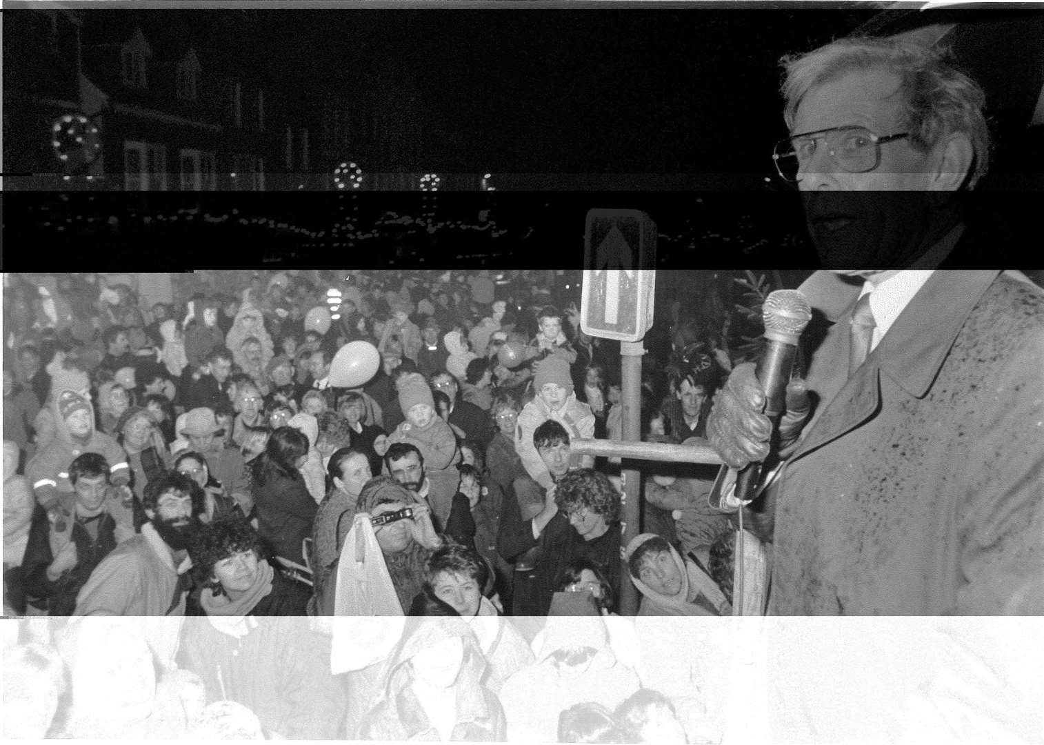Bob Holness at a lights switch-on event in Ashford in 1989