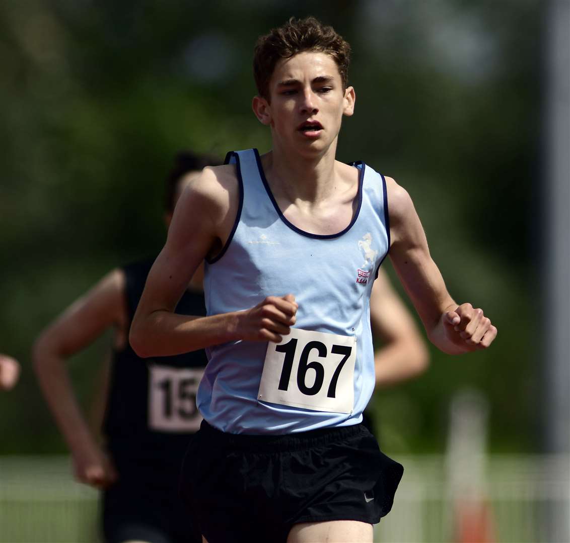 Jamie Keir (St Augustine's & Canterbury) in the 1500m Picture: Barry Goodwin