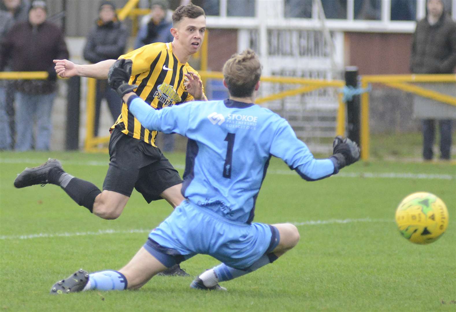 Folkestone's Johan ter Horst was unable to convert this chance against Haringey Picture: Paul Amos