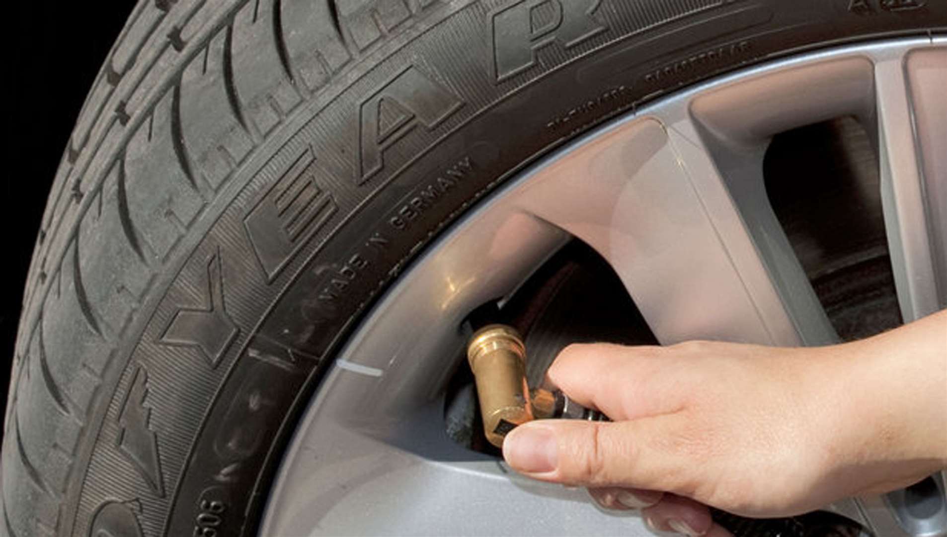 Driving with the correct tyre pressures can help fuel consumption