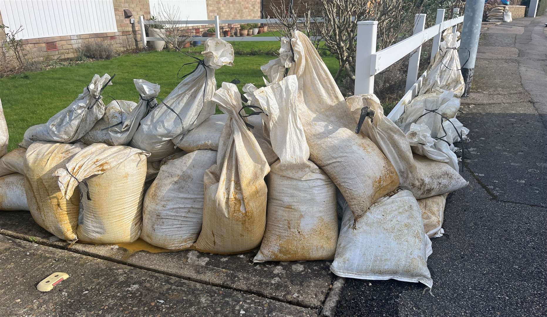 Sandbags were delivered to Romney Way by maintenance officers at Folkestone and Hythe District Council