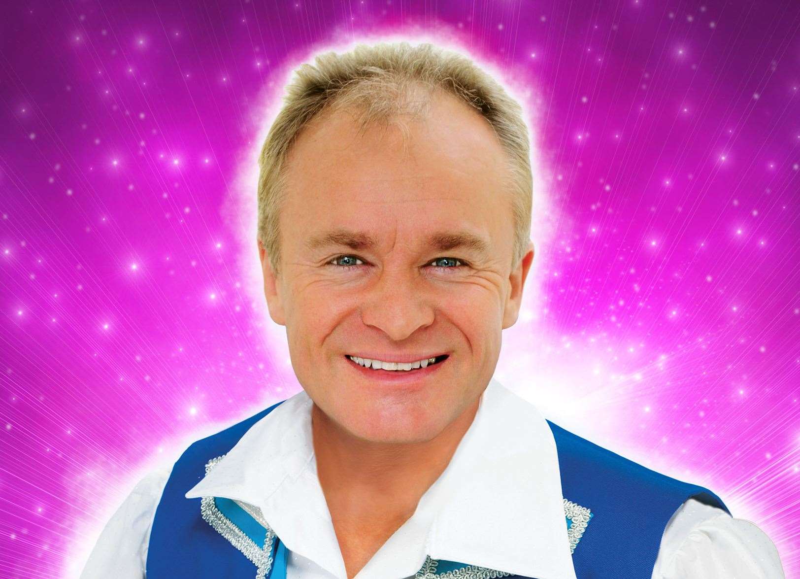 Pantomime legend Bobby Davro returns to the stage this Christmas as Buttons