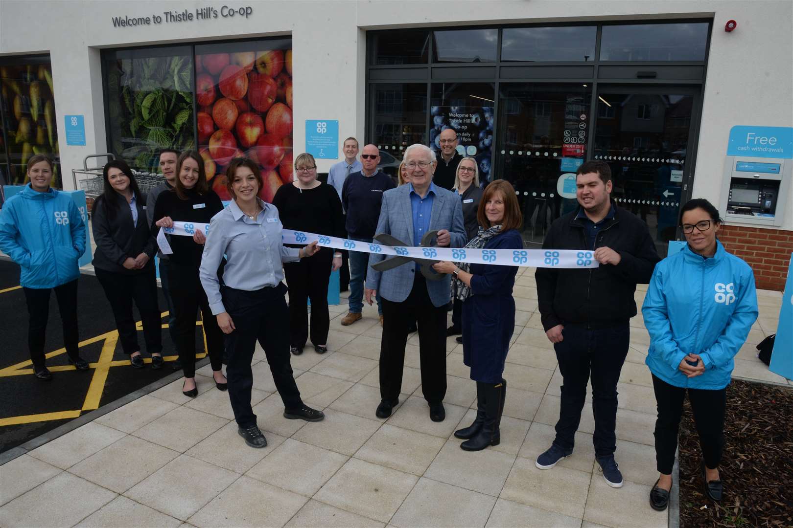 Locals Matt Wheatcroft and Colleen Hiller and Cllr Elliott Jayes help manager, Dani Arnone, and staff open the new Co-op in Aspen Drive. Picture: Chris Davey