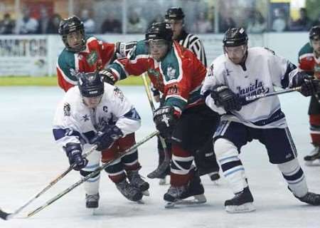 Action from the first leg clash at the Gillingham Ice Bowl. Picture: DAVE TREVALLION