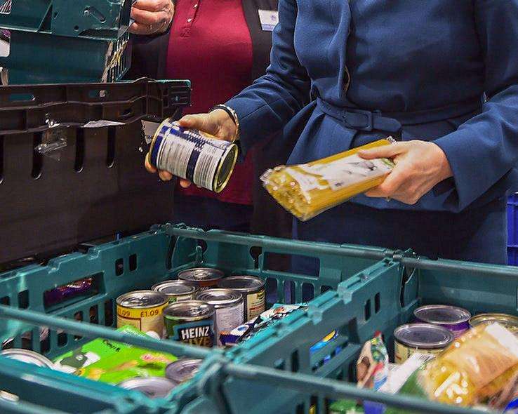 Former inmates are being forced to resort to food banks when they leave prison, say councillors