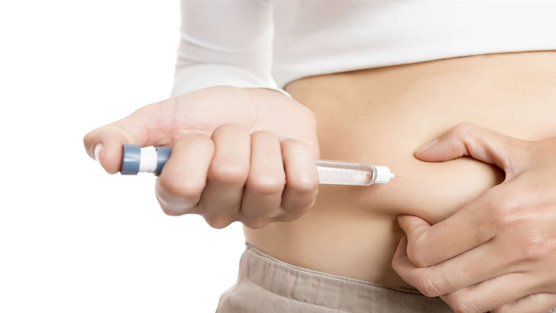 A woman with diabetes injects insulin. Picture: iStock