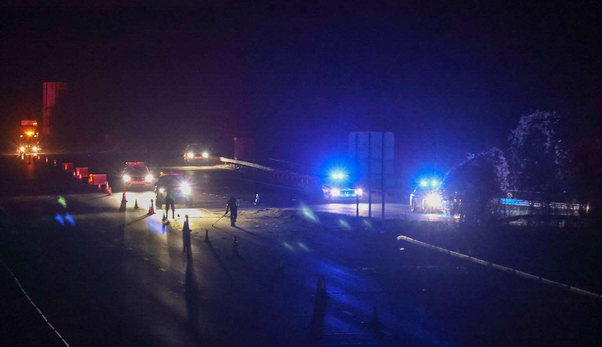 Part of the M25 were closed off after the police incident. Picture: UKNIP
