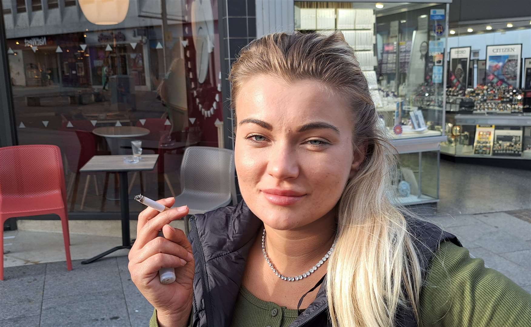 Josie Rossiter says people should be able to smoke if they want