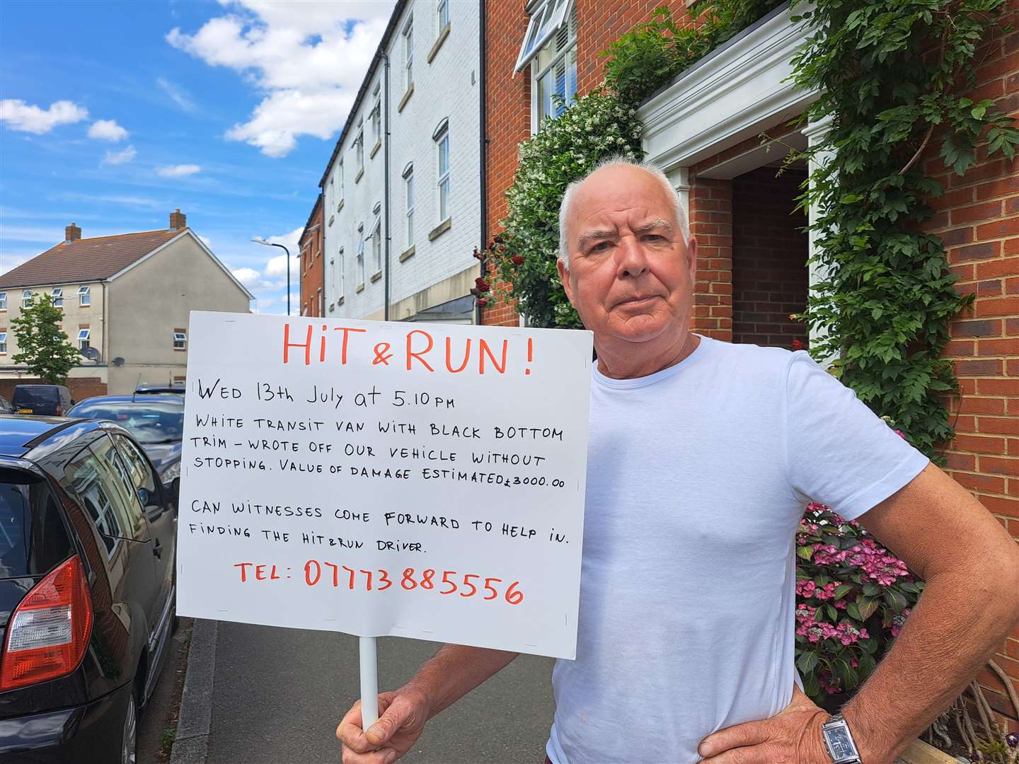 Mr Murray-Roscoe has made a sign to highlight the incident