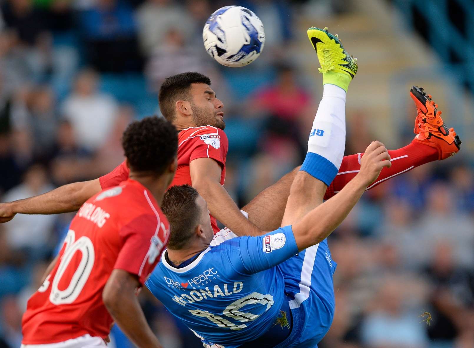 Gills' Cody McDonald tries an overhead kick. Picture: Ady Kerry