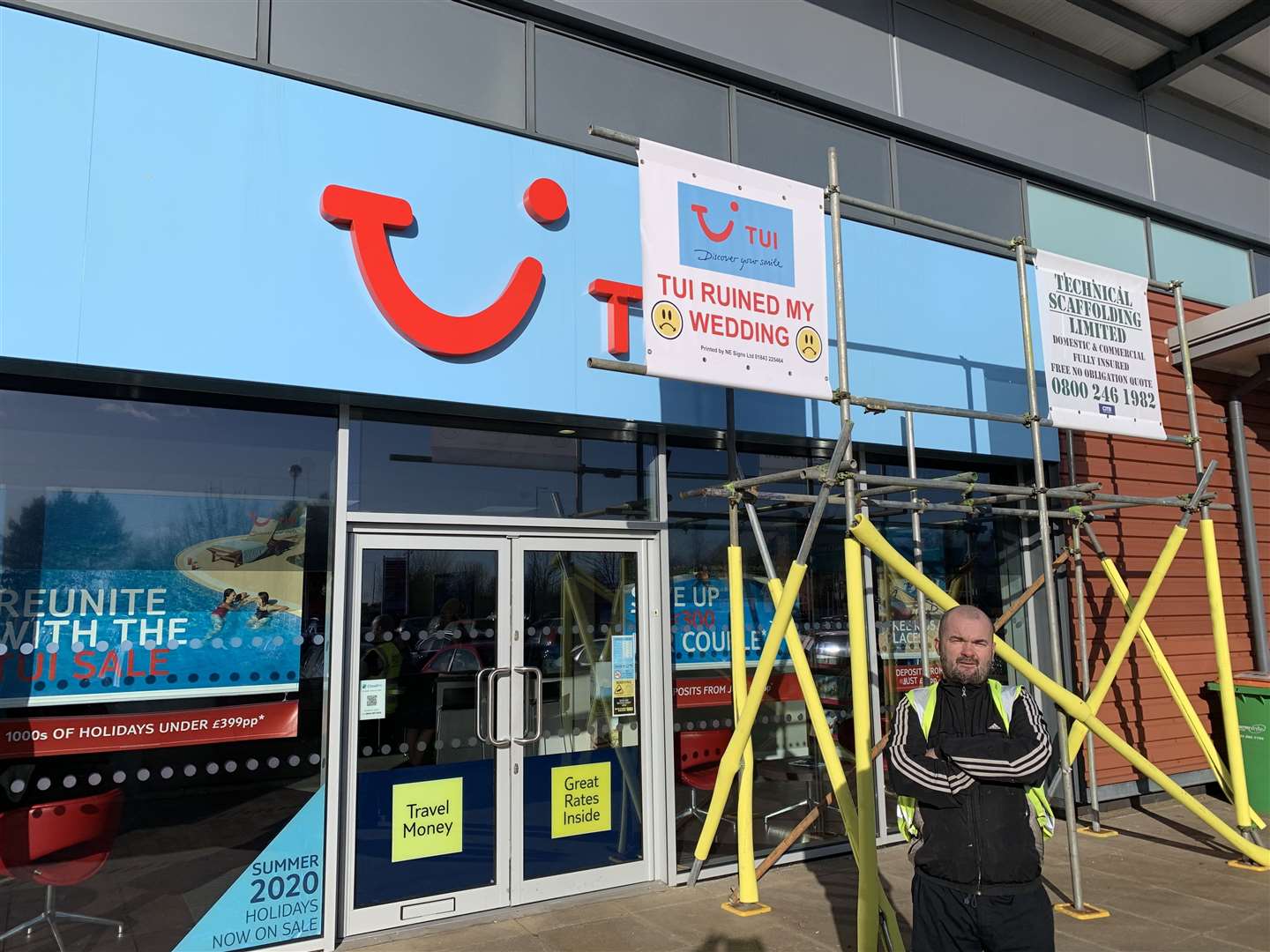 Jason Cooper set up a protest outside TUI in Westwood Cross, saying the holiday firm ruined his wedding