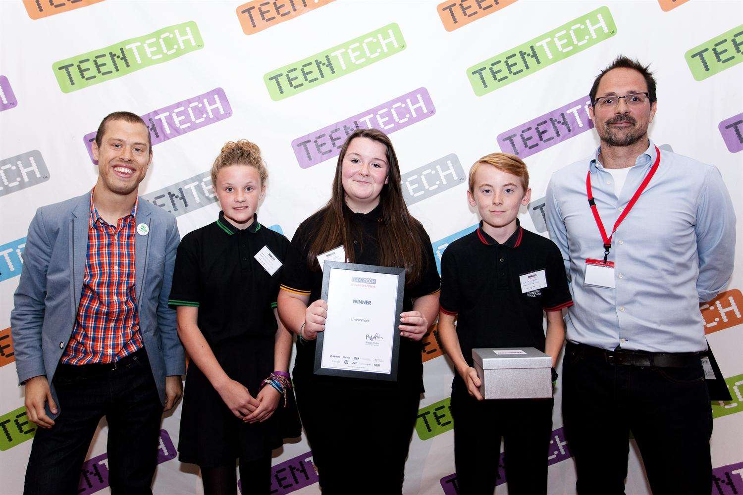 Lauren Kemp, Kaitlan Hopper and Joe Griffiths receiving their TeenTech award.