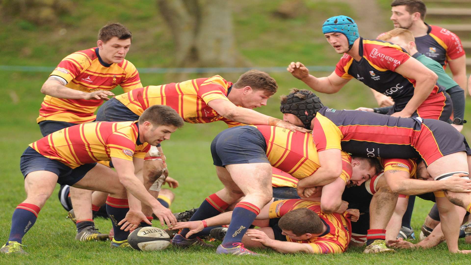 Medway Rugby Club in action against Chobham earlier this month Picture: Steve Crispe FM4206911