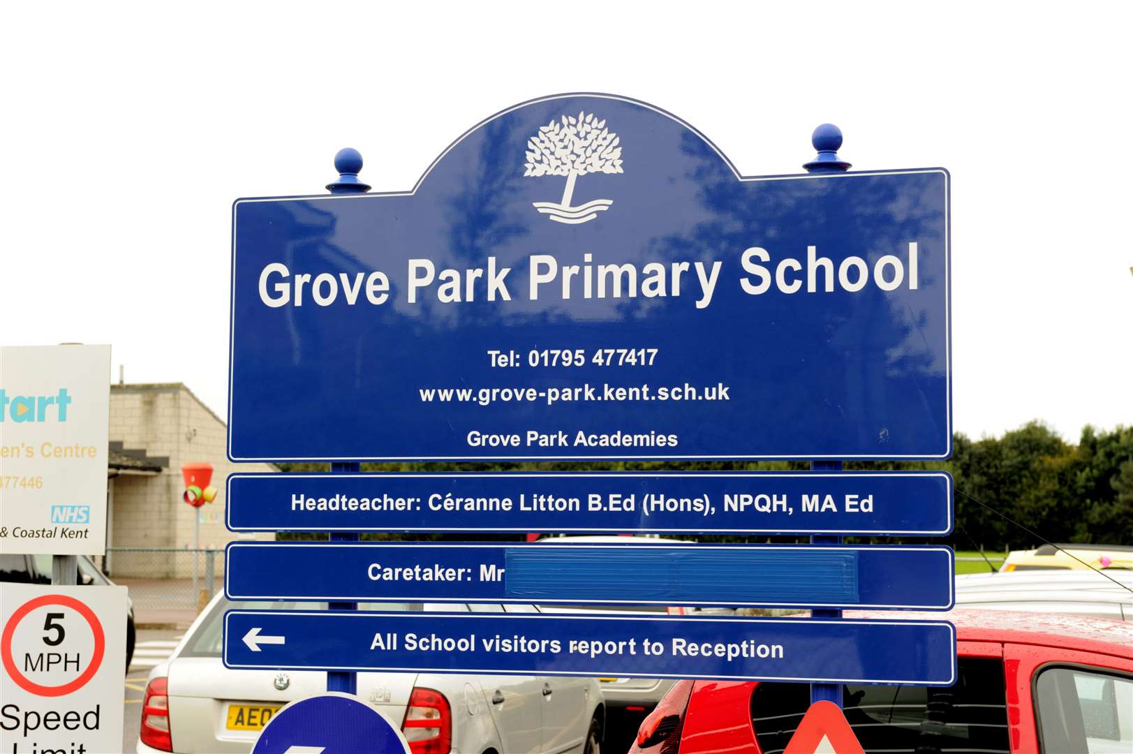 Grove Park Primary School in Hilton Drive, Sittingbourne