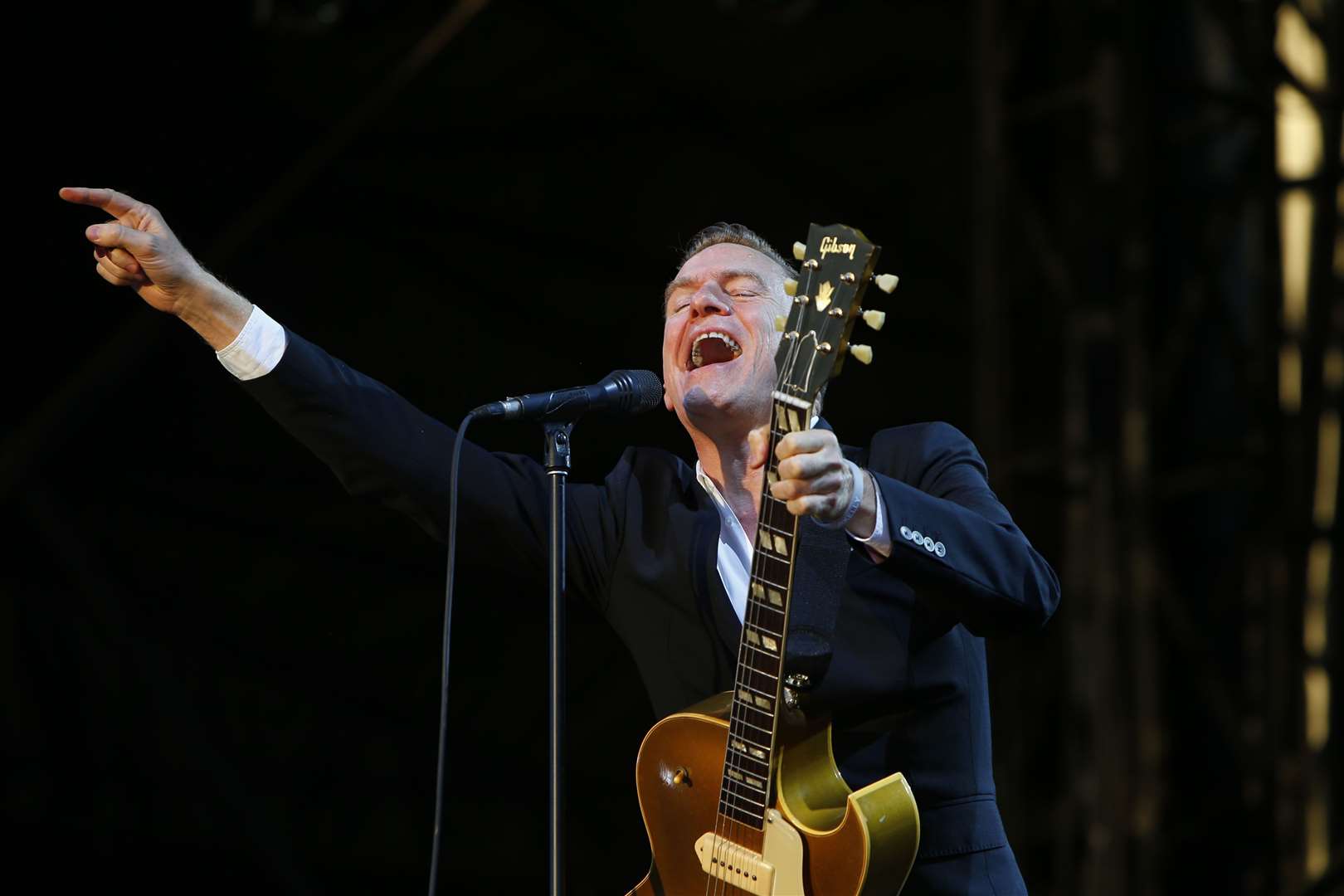Bryan Adams playing at Kent County Cricket Club's ground in 2016