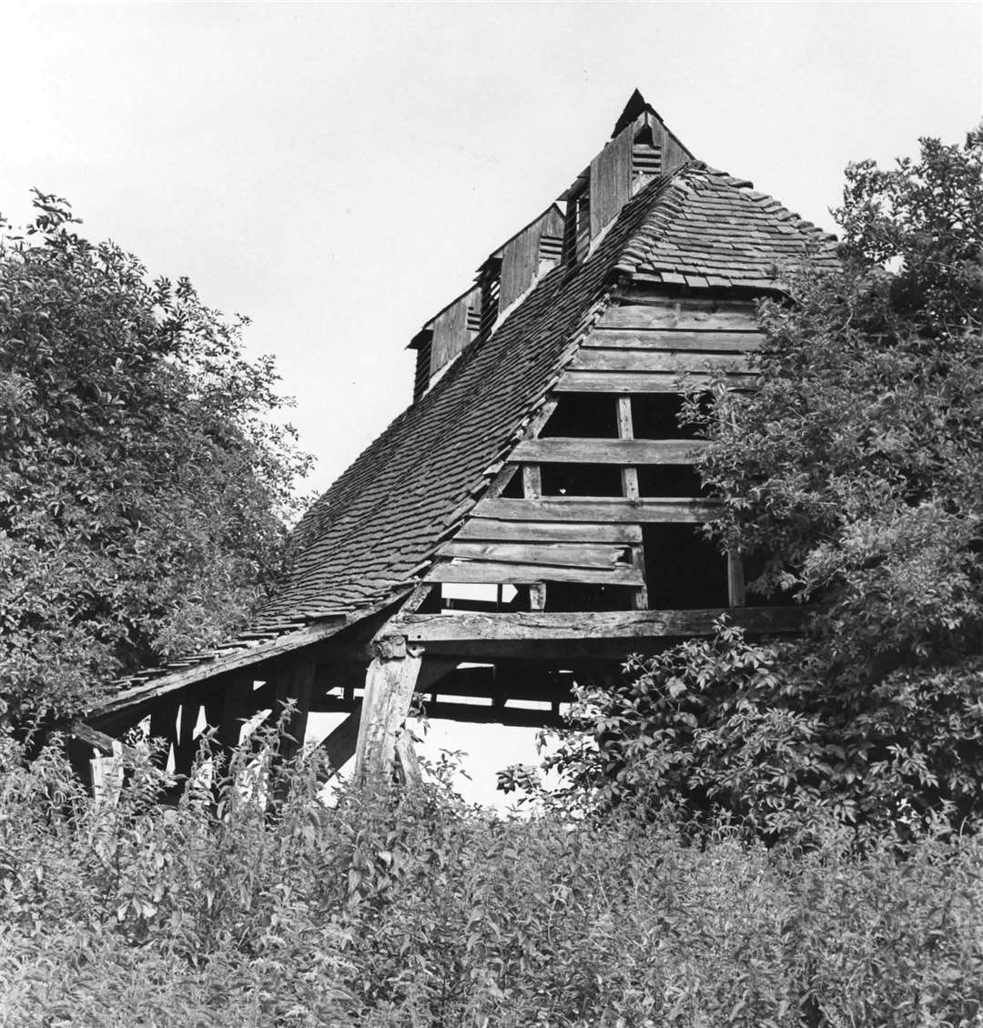 In August 1981, an Old Barn in Hollingbourne had to be demolished to make way for a section of the M20 motorway